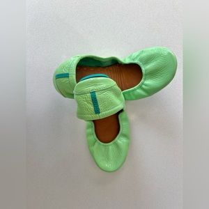Tieks size 9 color mint